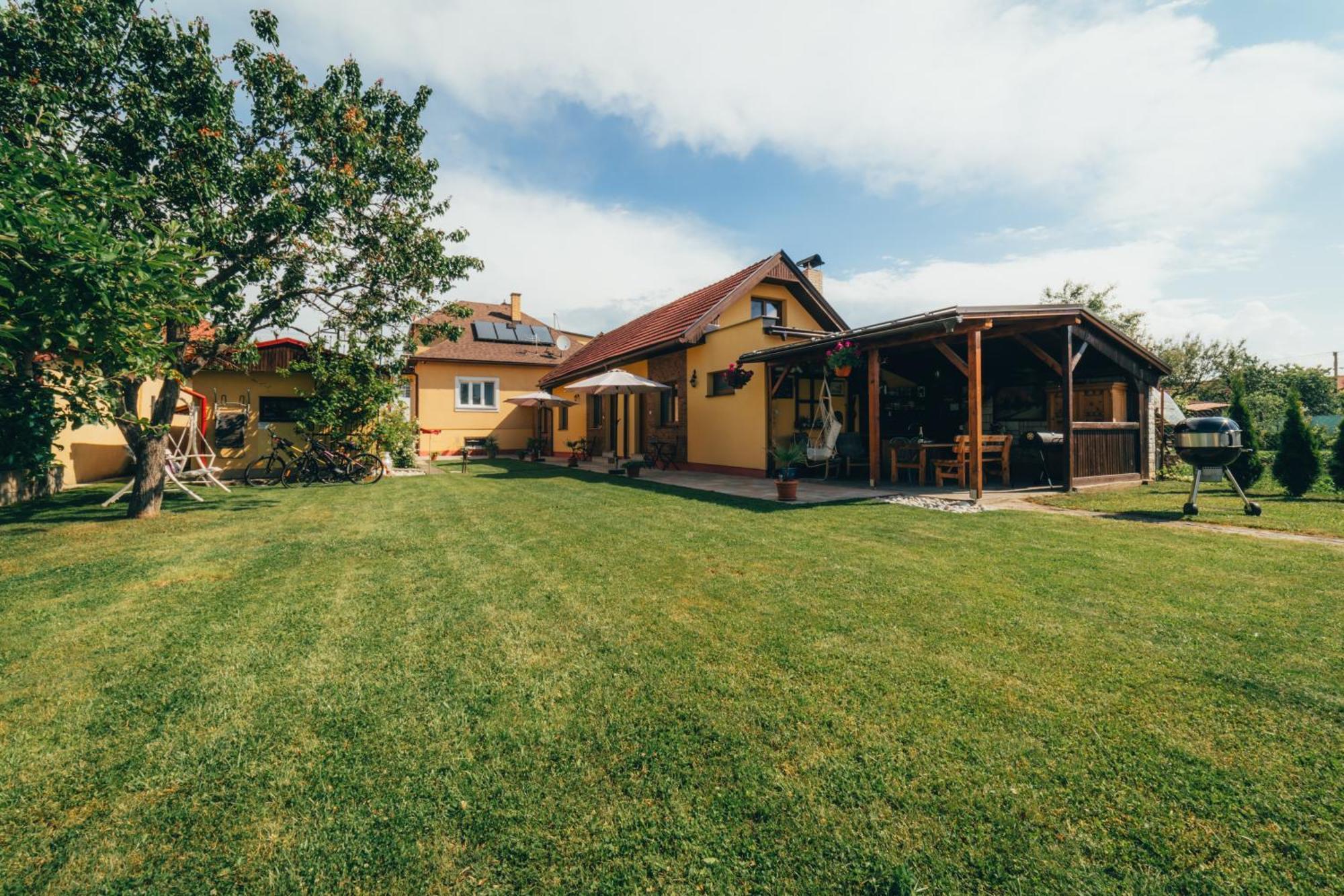Apartmany Friends Liptov Liptovský Mikuláš Exteriör bild